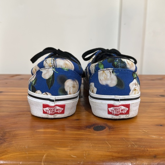 Vans Era Skate Shoes in Romantic Blue Floral - Picture 3 of 7